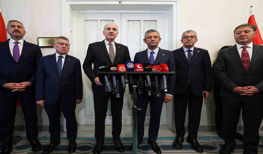 TBMM Başkanı Kurtulmuş, CHP Genel Başkanı Özel’i ziyaret etti