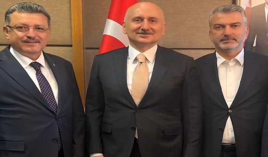 İl Başkanı Dr.Sezgin Mumcu'dan 'Karaismailoğlu ve Genç''e destek