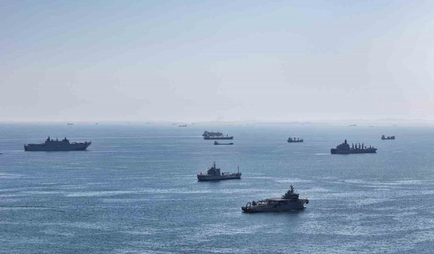 AKINCI TİHA’nın İDEF provası havadan görüntülendi