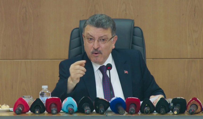 Ahmet Metin Genç’ten Özgür Özel’e Sert Yanıt: "Bu Bir İftiradır!"