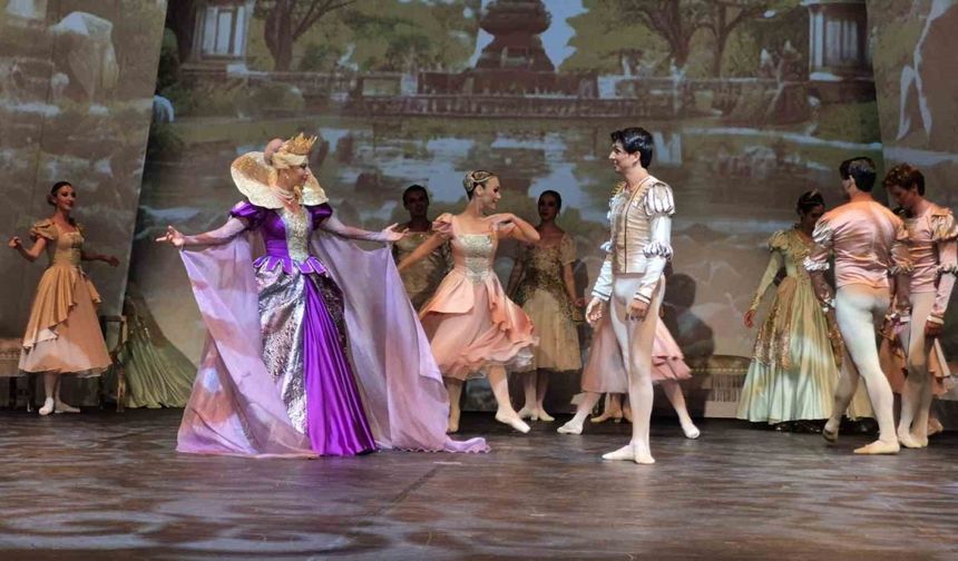 Bodrum Bale Festivali "Kuğu Gölü" ile başladı
