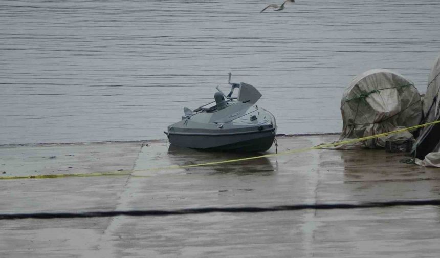 Çarşıbaşı açıklarında menşei belirsiz bir insansız deniz aracı bulundu