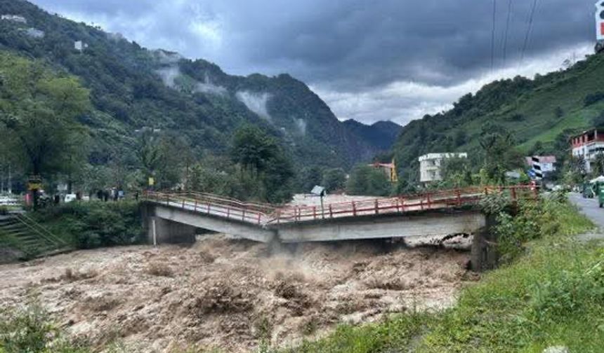 Rize’nin bir çok noktasına son 24 saatte 75 kg ve üstü yağış düştü