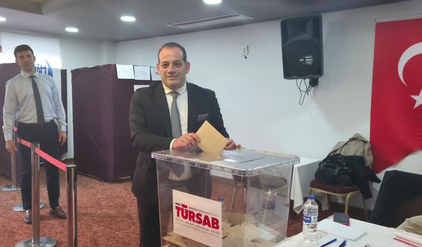 TÜRSAB Doğu Karadeniz Bölge Başkanlığına Mehmet Ali Tuna seçildi