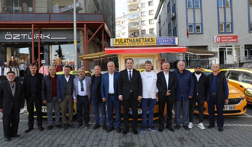 Başkan Ekim'den taksici esnafını ziyaret