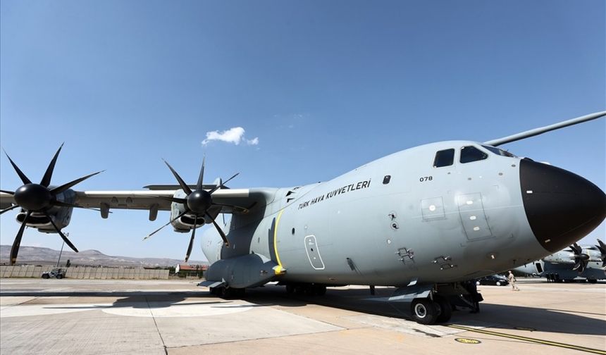 Gürcistan’da şehit düşen 20 askerin naaşlarını taşıyan uçak Türkiye’ye hareket etti