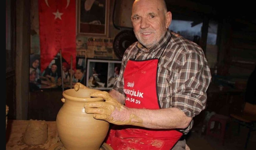 Cumhurbaşkanı Recep Tayyip Erdoğan tarafından ’Yaşayan İnsan Hazineleri’ ödülü verilen Salim Yaşar vefat etti