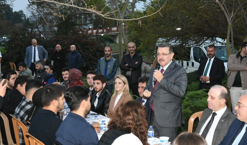 Başkan Genç, KTÜ'de bilim meraklısı öğrencilerine seslendi