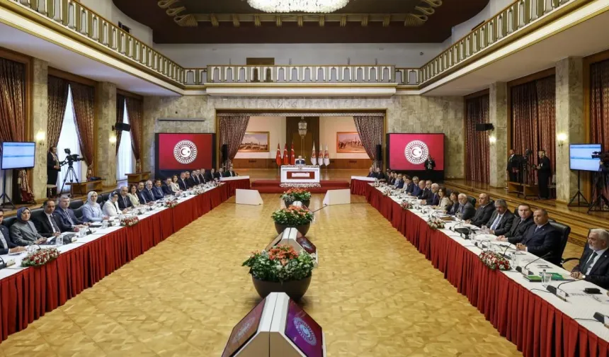 Parti grupları İmralı’ya gidecek temsilcisini yarın TBMM Başkanlığı’na bildirecek