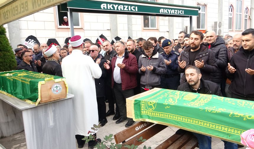 Mezar yeri yolunda can veren dayı ve yeğen gözyaşlarıyla defnedildi