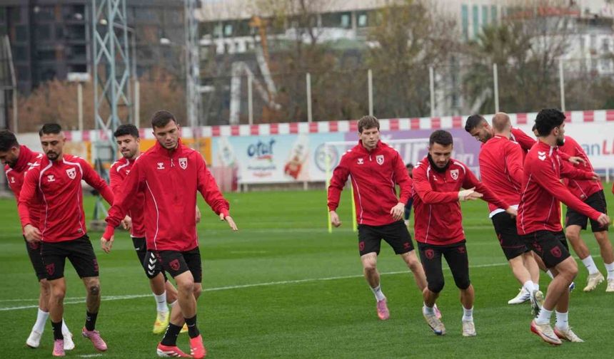 Samsunspor, AEK maçı hazırlıklarını tamamladı