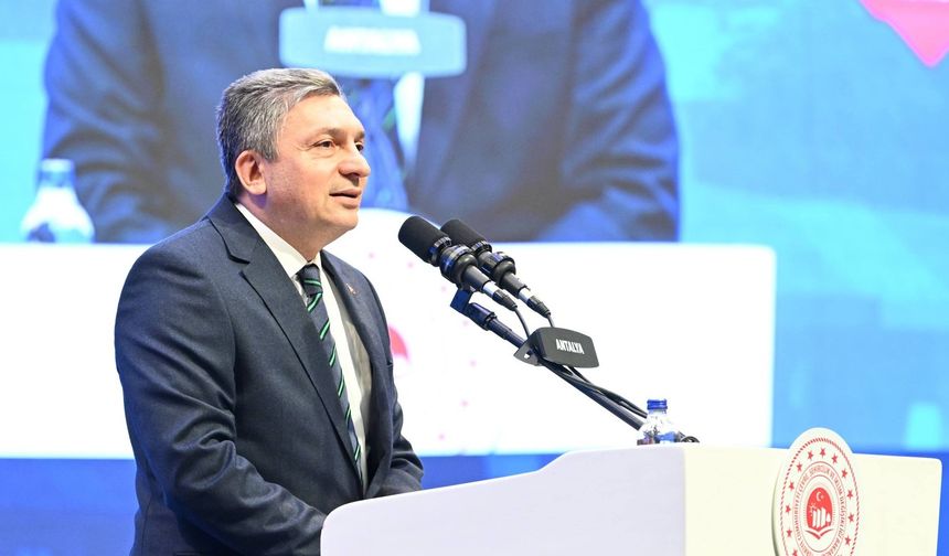 Trabzonlu Valinin Antalya'daki muhteşem başarısı