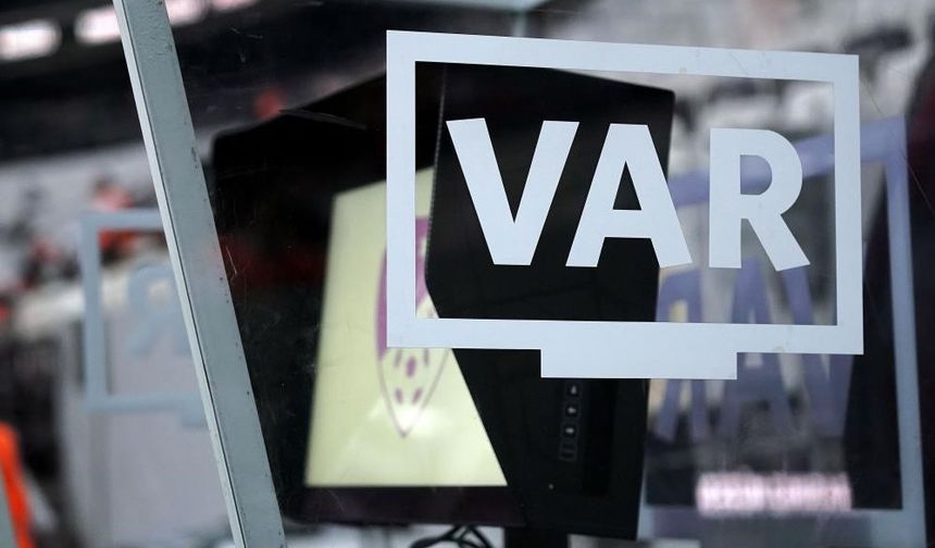 Galatasaray-Trabzonspor maçının VAR'ı Ömer Faruk Turtay oldu