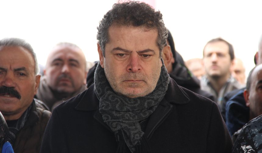 Gazeteci Cüneyt Özdemir'in annesi Çorum'da toprağa verildi