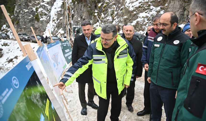 Başkan Genç ve DSİ Genel Müdürü Akif Balta'dan Karakaya Barajı incelemesi