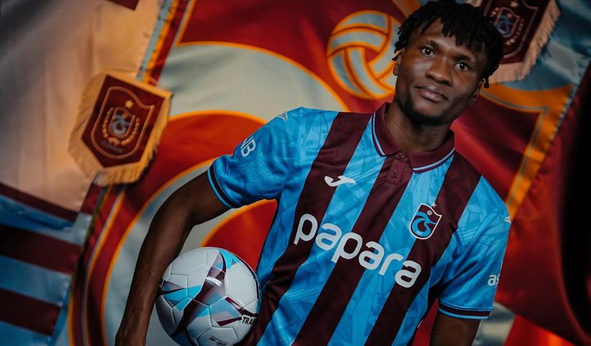 Trabzonspor'un yeni transferi Chibuike Nwaiwu ilk antrenmanına çıktı