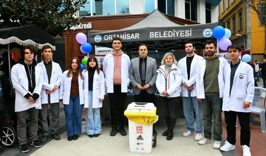 Atık ilaç tehlikesi Ortahisar'da anlatıldı