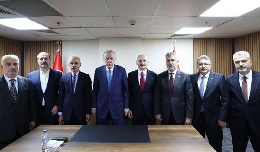 AK Parti Teşkilatlarından Cumhurbaşkanı Erdoğan’a doğum günü mesajları