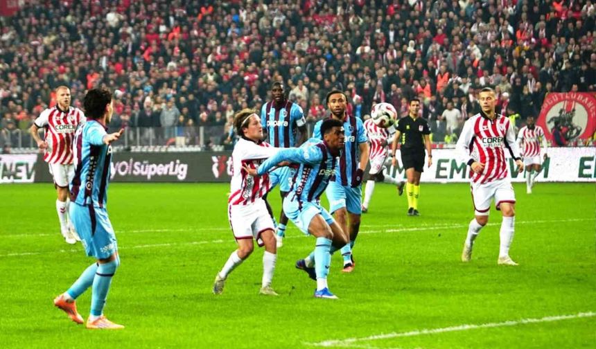 Trendyol Süper Lig: Samsunspor: 0 - Trabzonspor: 3 (Maç sonucu)