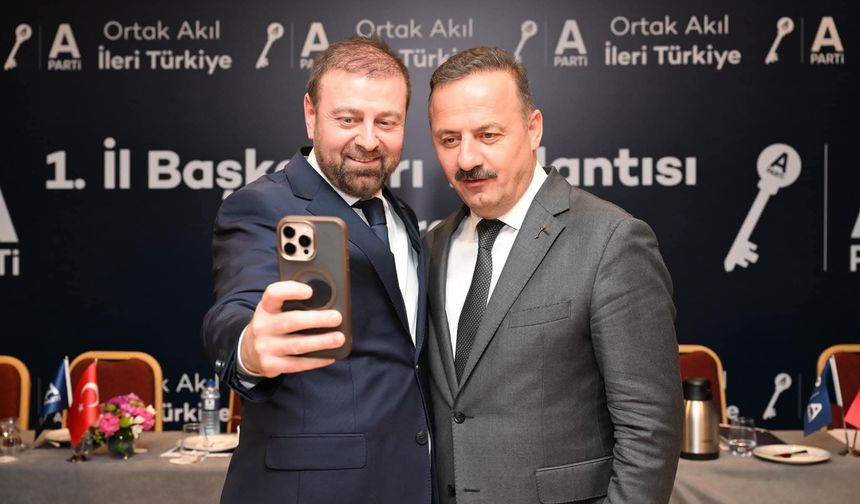 Hüseyin Cahit Köse İl Başkanlığı görevinden feragat etti