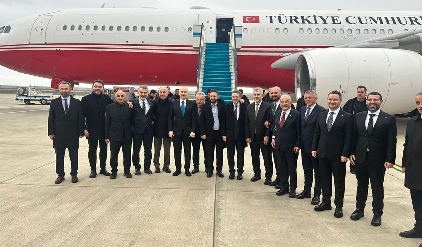Recep Tayyip Erdoğan’ın Rize programının ardından uğurlanması sırasında Trabzon heyeti hazır bulundu