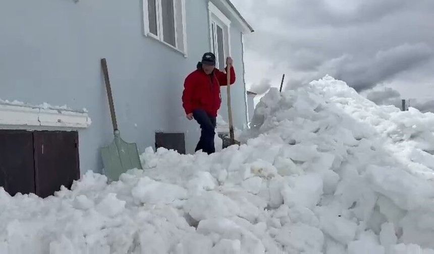 Ayılar bu kez kapıdan değil pencereden girdi