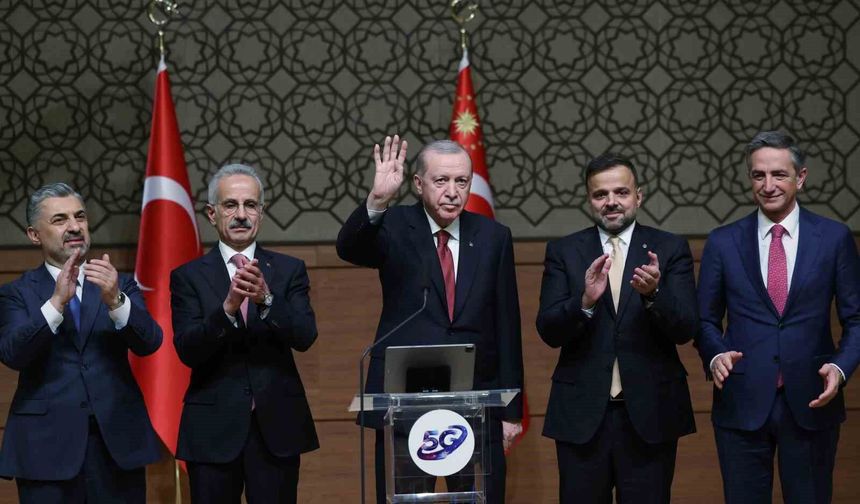 Cumhurbaşkanı Erdoğan'ın butona basmasıyla Türkiye'de 5G teknolojisine geçildi