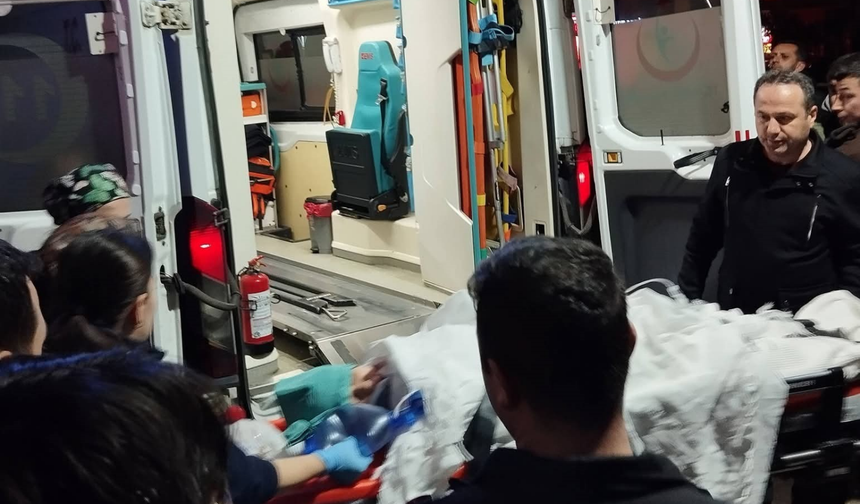 T☆ciz iddiasıyla gündeme gelen 16 Yaşındaki genç trafik kazasında ağır yaralandı