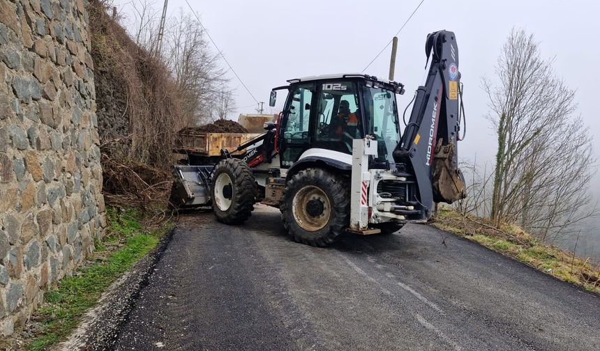 Büyükşehir yollarda ve altyapıda dönüşüm gerçekleştiriyor
