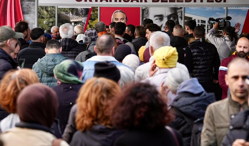 Ortahisar Belediyesi,Ankara'daki Trabzon Günleri'nde vatandaştan tam not aldı
