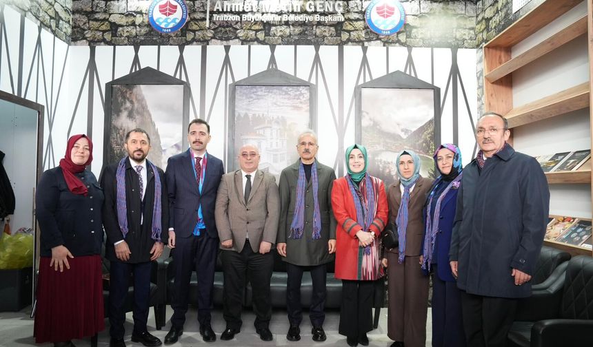 Büyükşehir standı ziyaretçi akınına uğradı