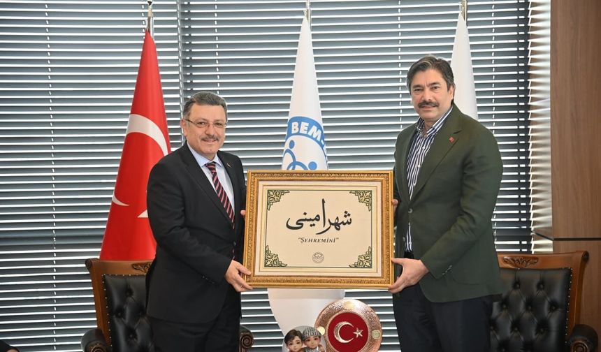 Başkan Genç'ten Uslu'ya ziyaret