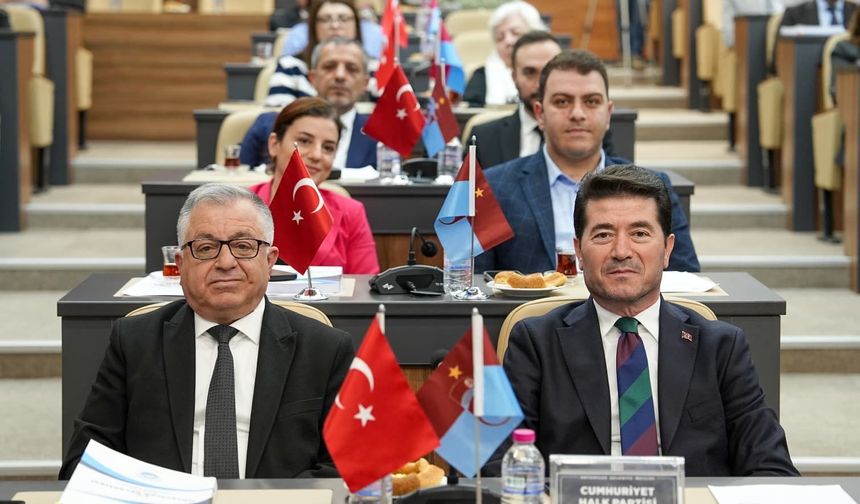 Ortahisar Meclisinde bütçe tartışması:Önceliğimiz 1700 çalışanın maaşı