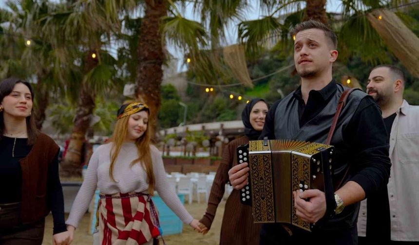 Karadeniz horonu yeniden yorumlandı