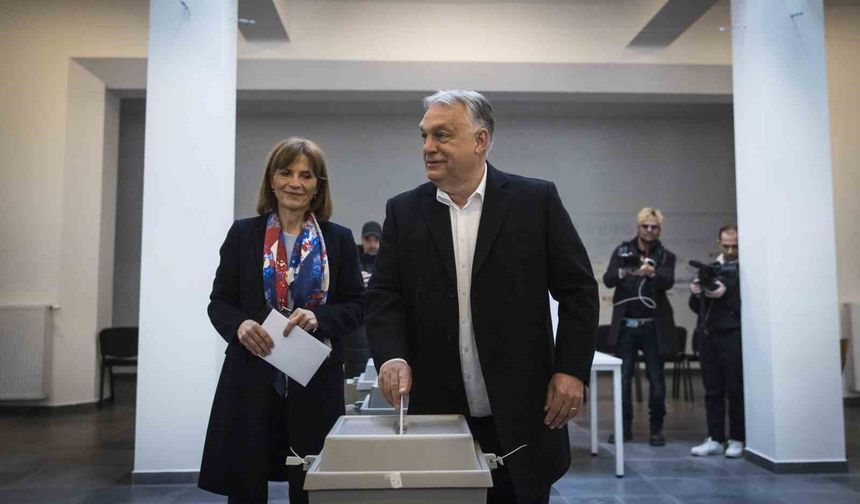 Macaristan'da ilk sonuçlara göre seçimi muhalefet lideri Peter Magyar kazandı