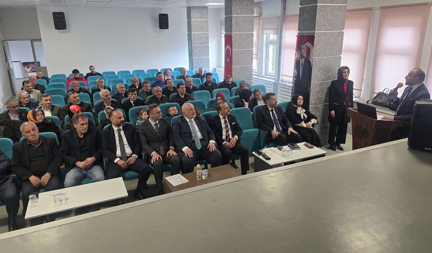 AK Parti Vakfıkebir’de Daraltılmış Danışma Meclisi toplantısı gerçekleştirildi