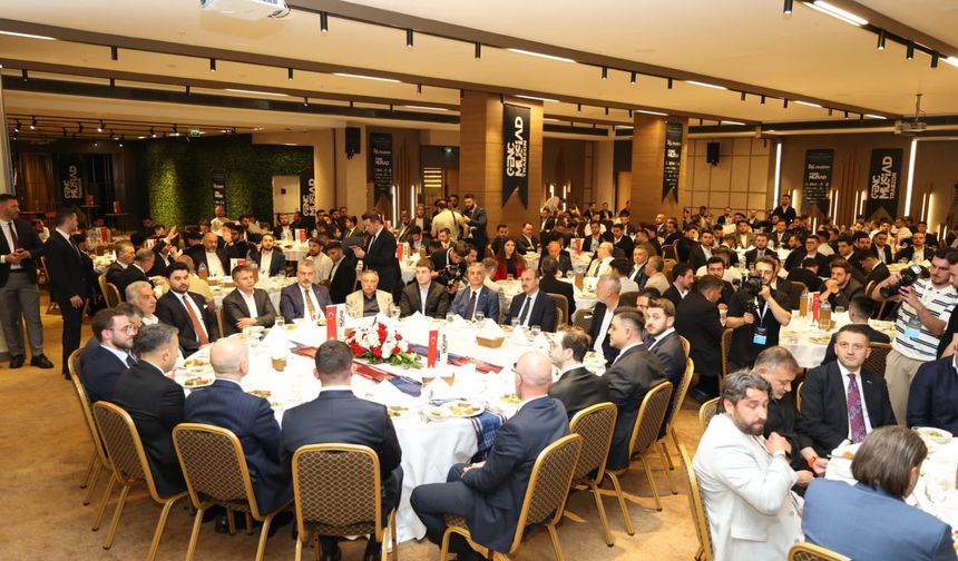 500 genç iş insanı Trabzon'da buluştu