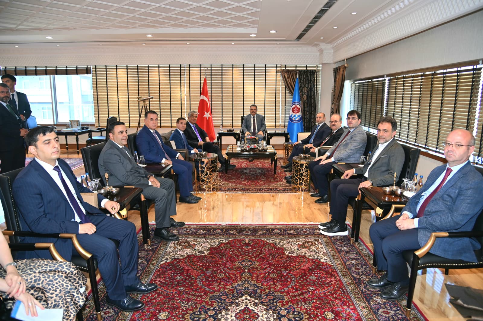 2B8F0B37 88C3 462A 9Be9 De8Bca0D2897