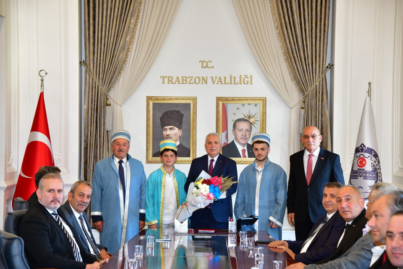 4Ed5Aba9 50C6 4552 8676 B322C20B9Cb3