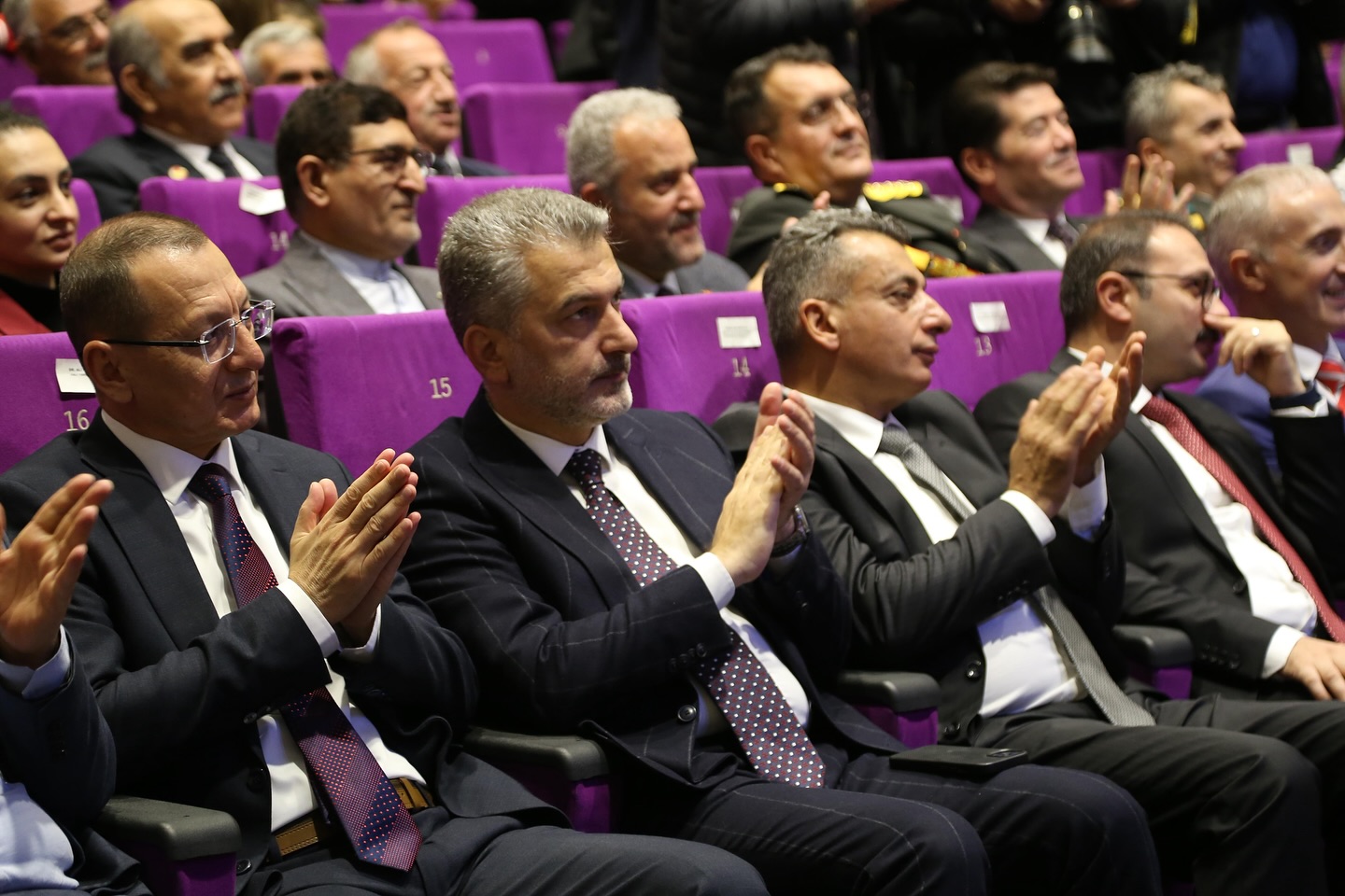 571827776 18545084629061848 8858065988078608296 N