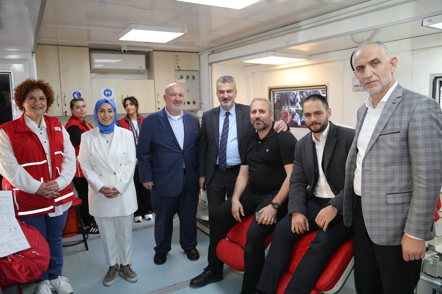 571964056 18545474482061848 5888423404019913638 N