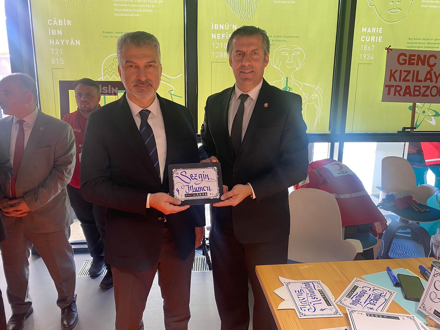 572135748 18545277706061848 8521611295777551086 N