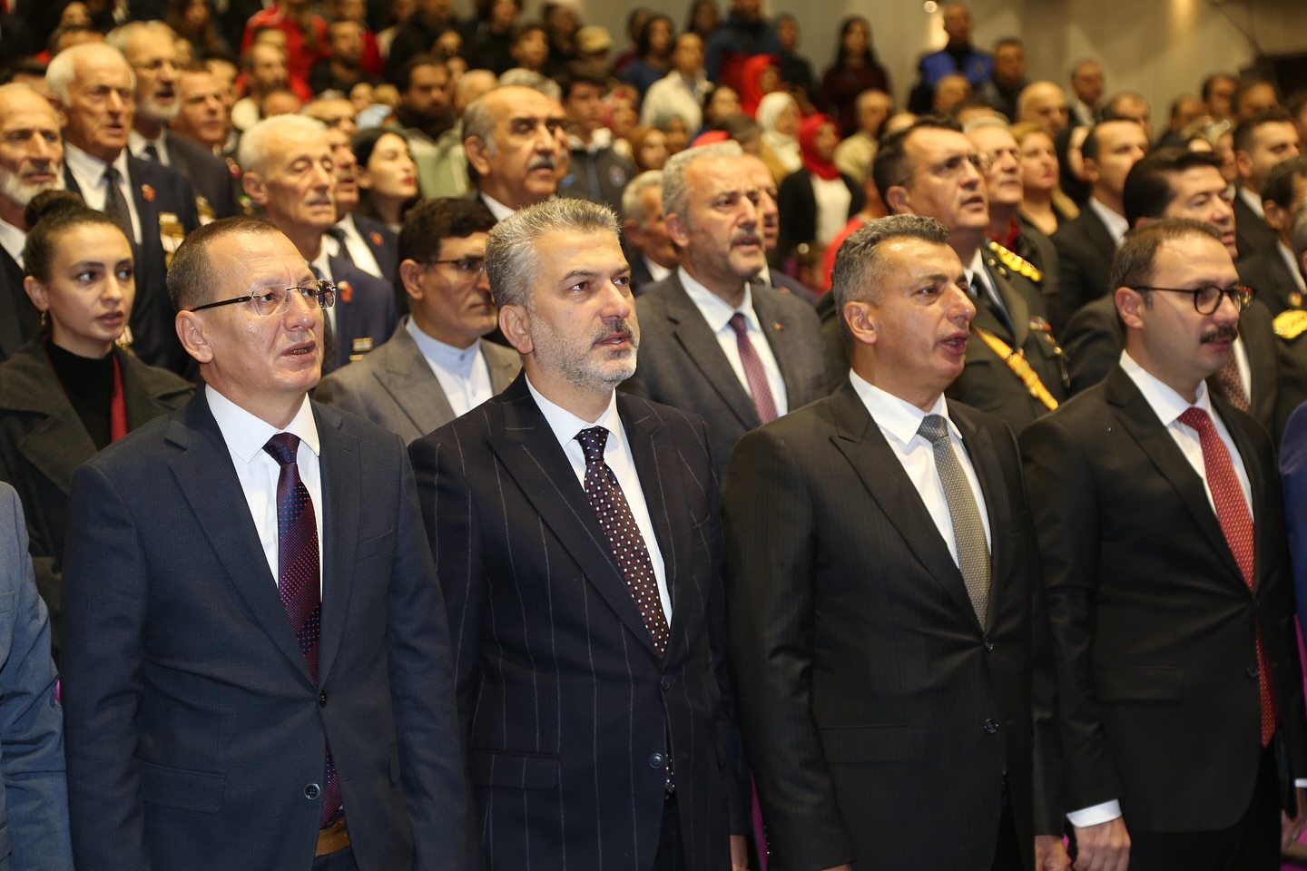 573364312 18545084560061848 3390237107569634831 N