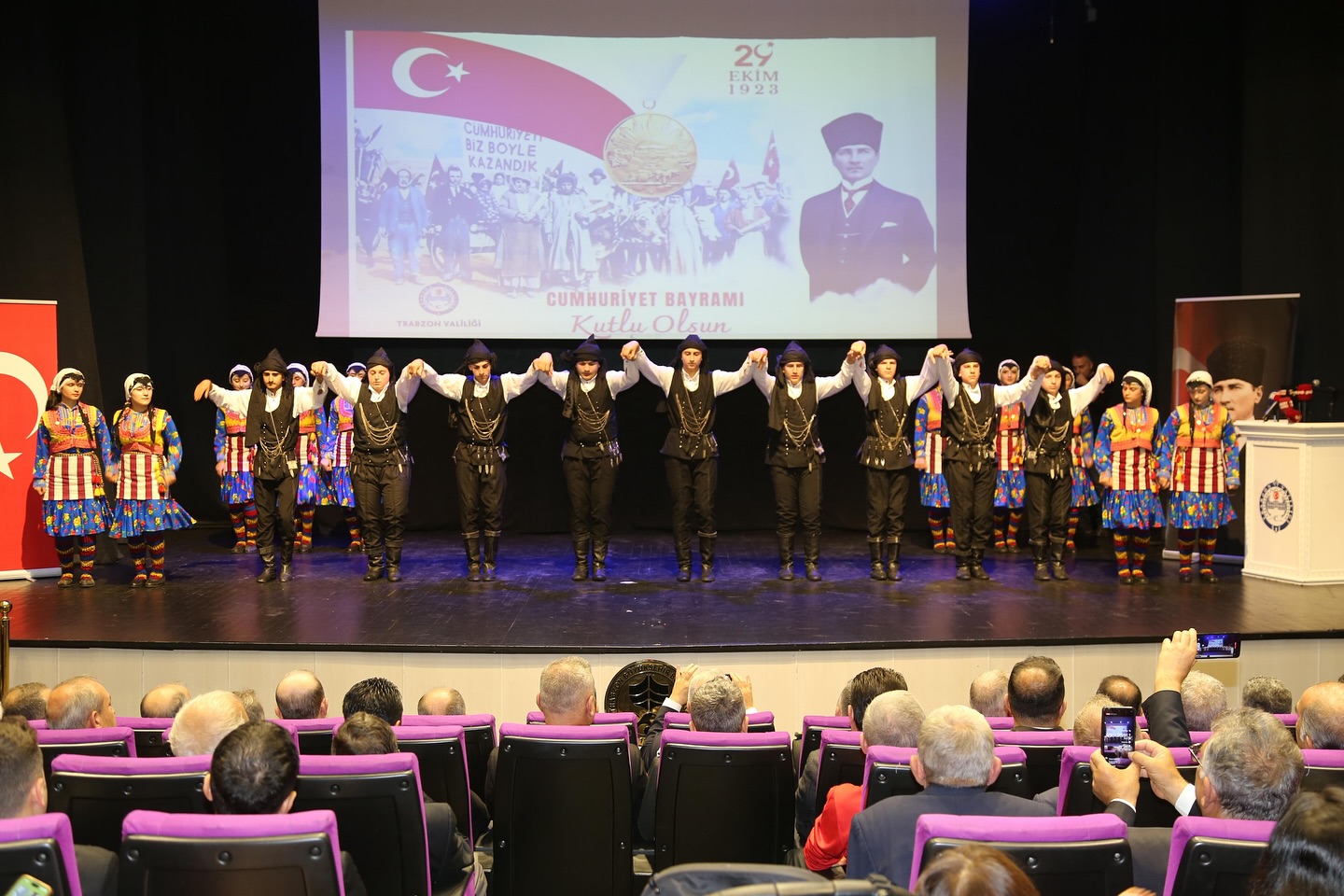 573460062 18545084611061848 3328211022761603276 N