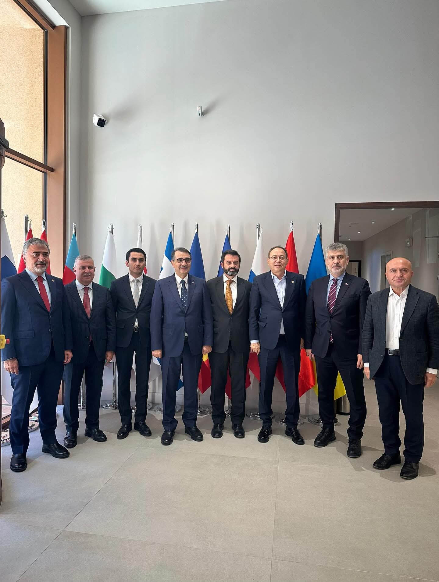 D2C37Efc 85De 49C3 8Fd3 D811E1Db1Ada