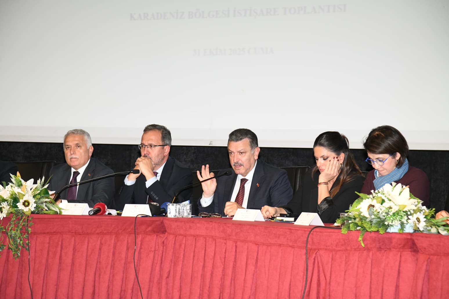 I M G 20251031 W A0006