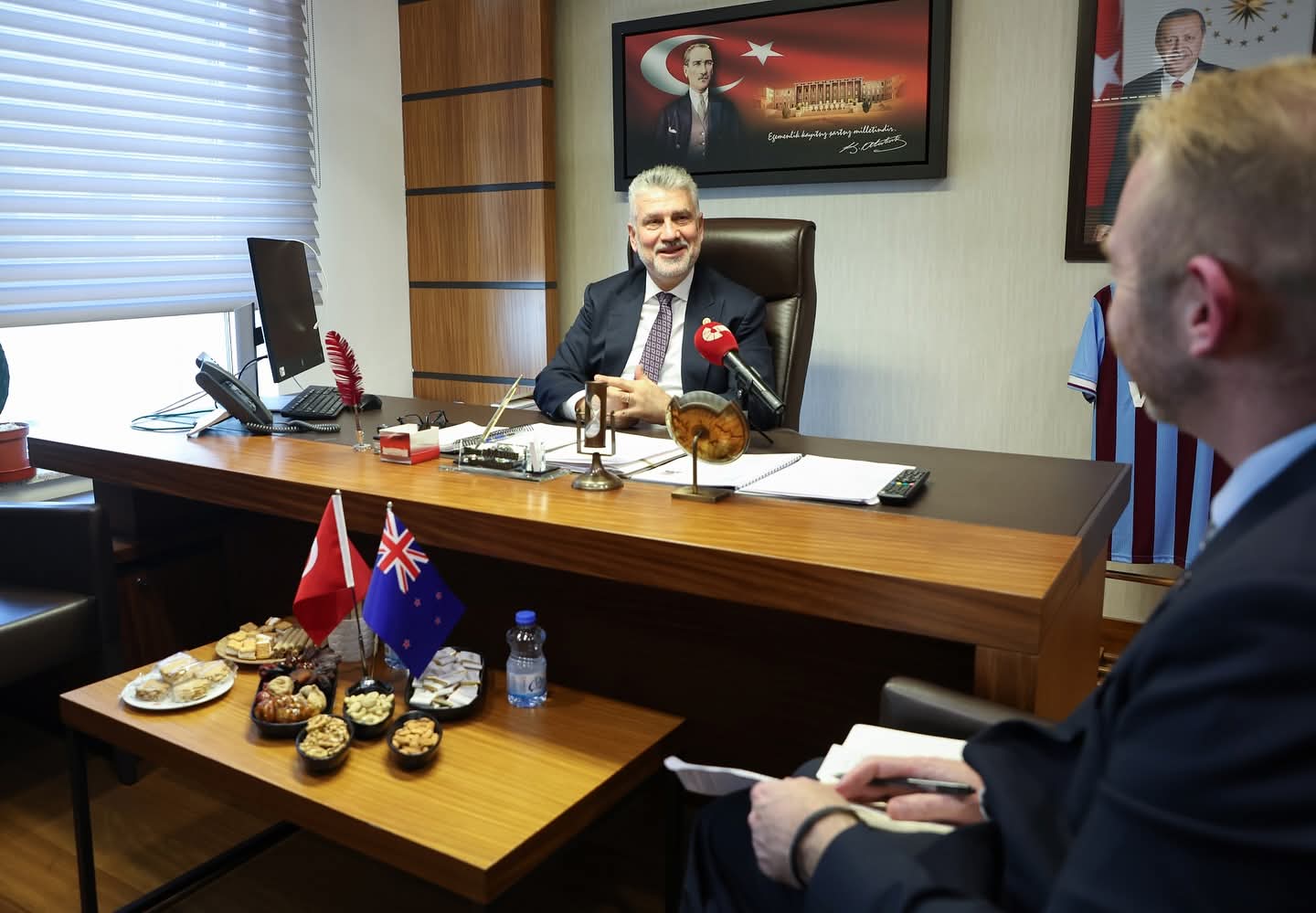 35C04C08 6989 43B7 92F2 39996Affbd49