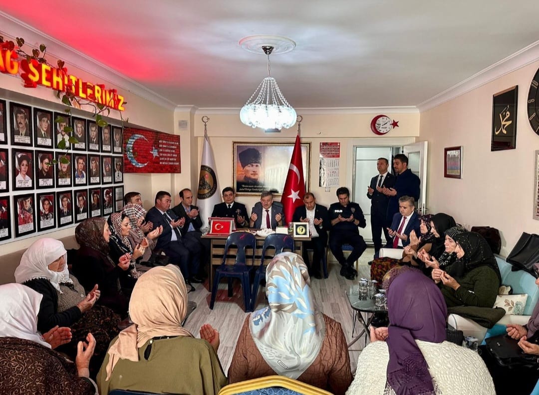 63Ae7F63 9Cf2 4441 B936 E5Ec3A2Ccb5F