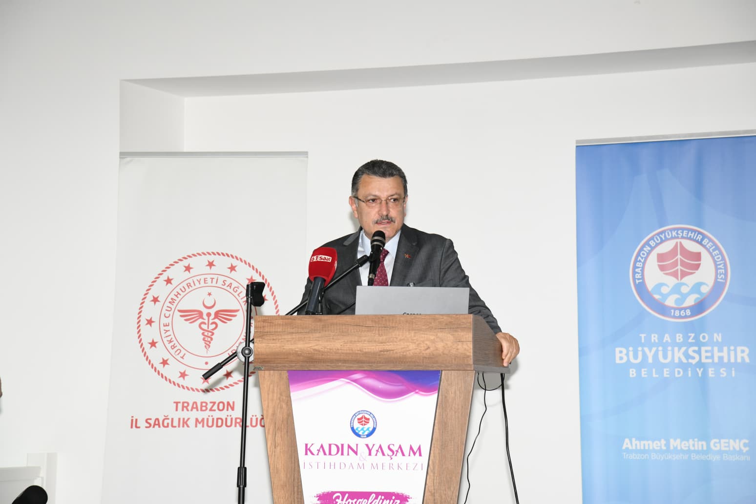 6997B7B0 7696 43Bb Bc4F Cf145D44Ad61