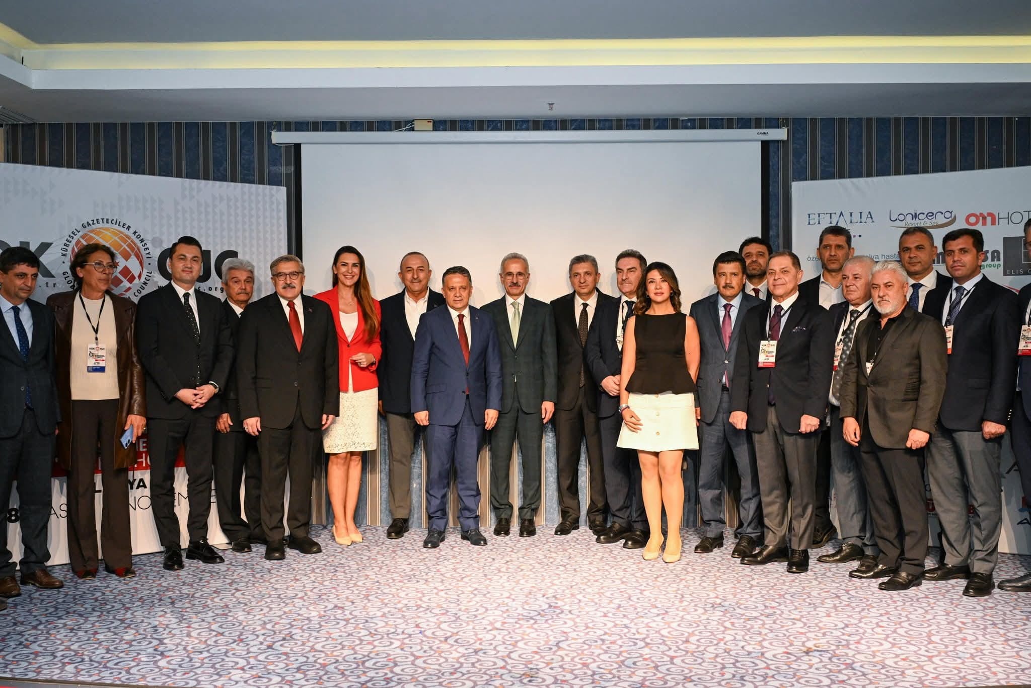 77E7Dcb3 0B26 4Bfb A7B5 813693F61F6A